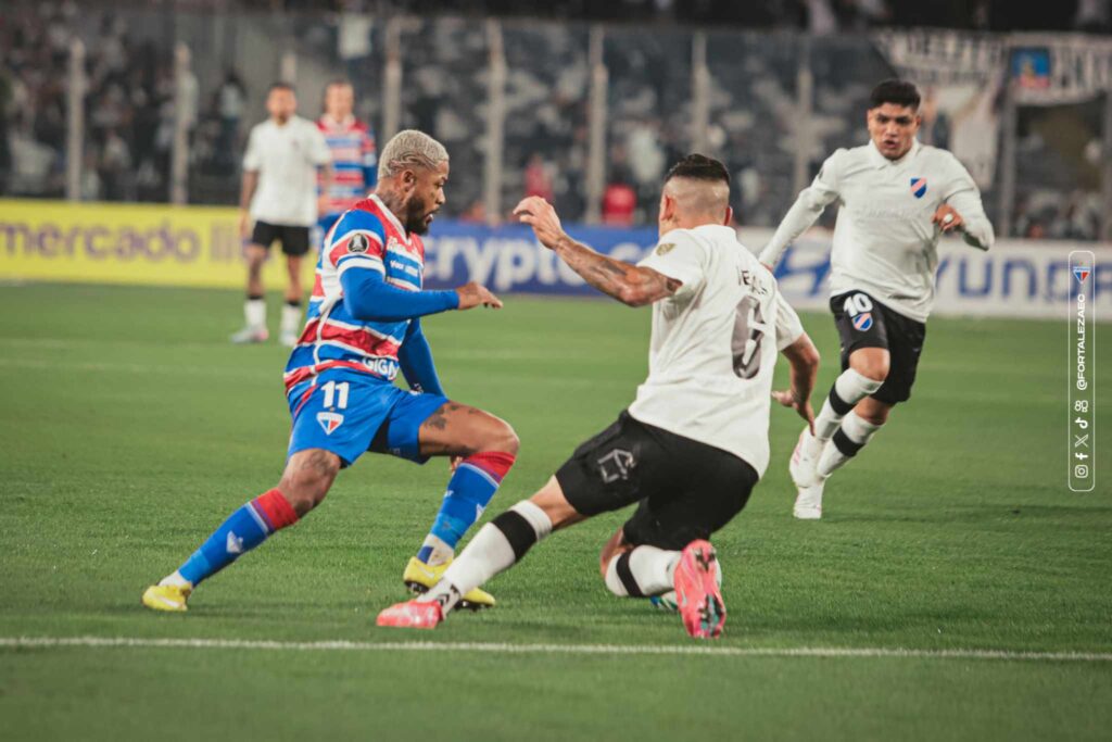 Marinho, atacante do Fortaleza / Libertadores