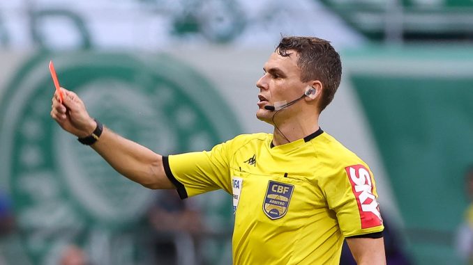 Árbitro Paulo César Zanovelli da Silva