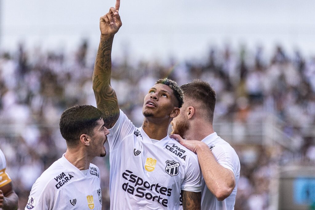 Marcos Victor, zagueiro do Ceará