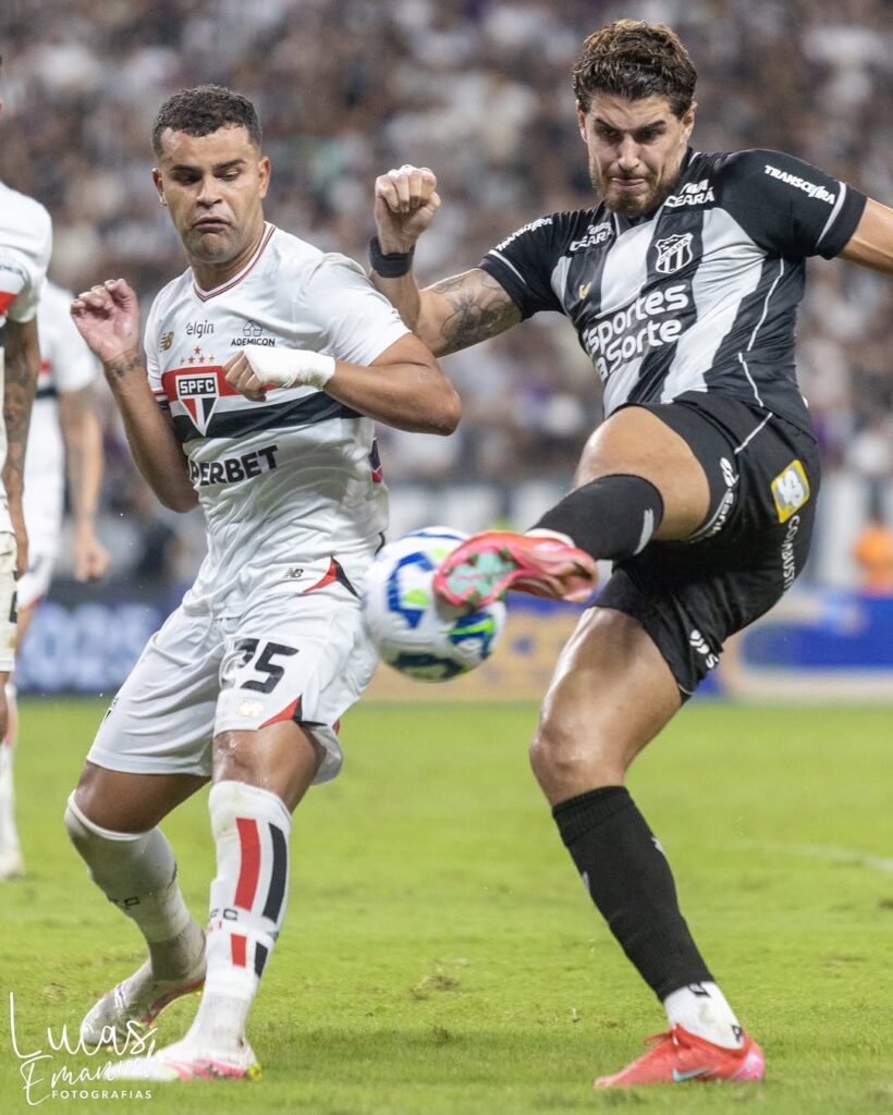 Pedro Raul, atacante do Ceará