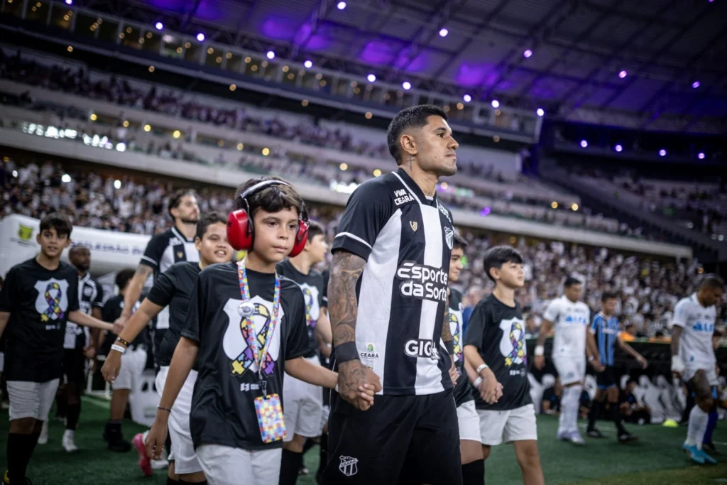 Galeano, atacante do Ceará