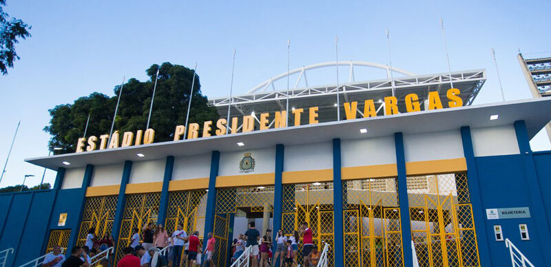 estádio Presidente Vargas / PV
