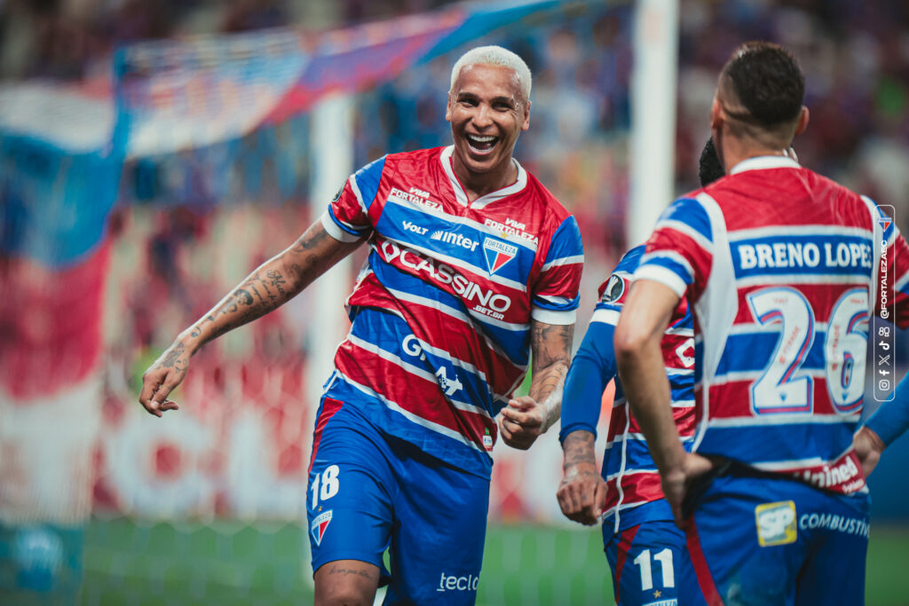 Deyverson, atacante do Fortaleza / Libertadores