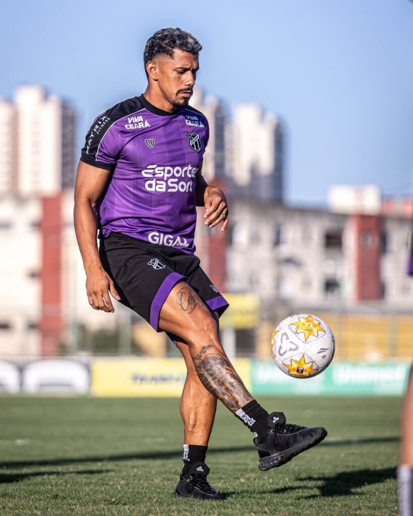 Fernando Sobral, volante do Ceará