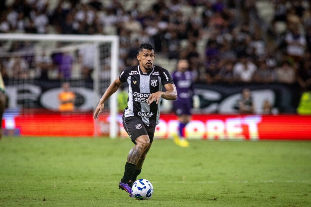 Fernando Sobral, volante do Ceará