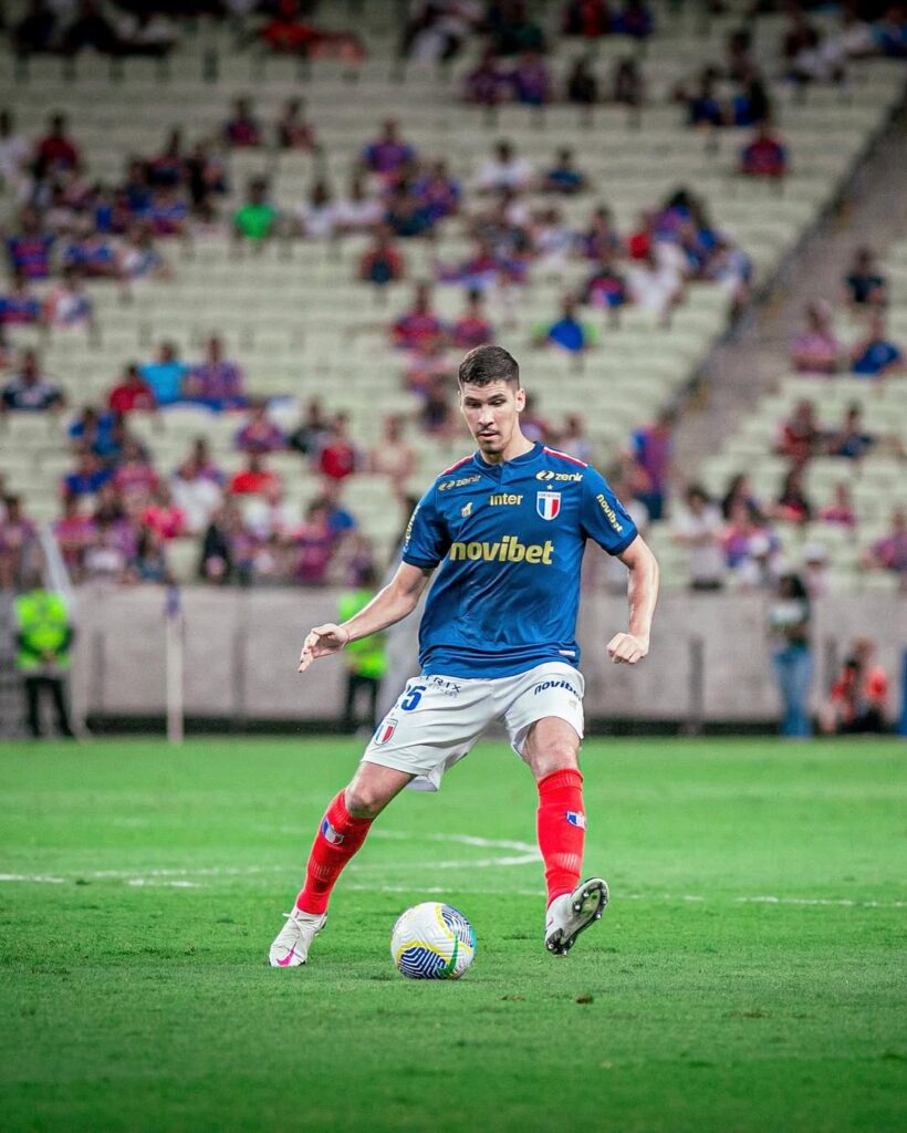 Tomás Cardona, Fortaleza