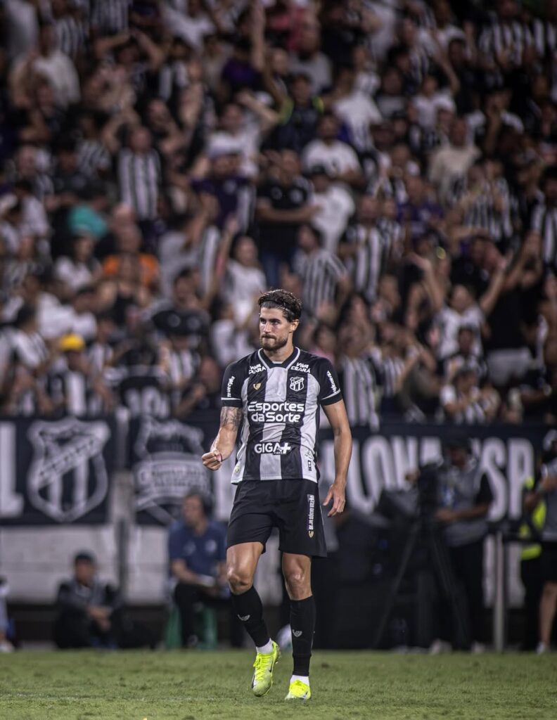 Pedro Raul, atacante do Ceará