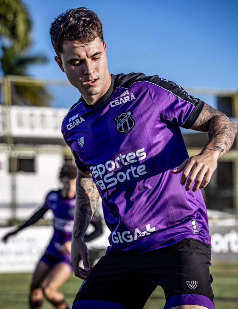 Vinicius Zanocelo, volante do Ceará