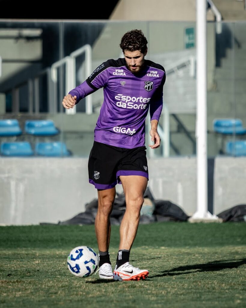 Pedro Raul, atacante do Ceará