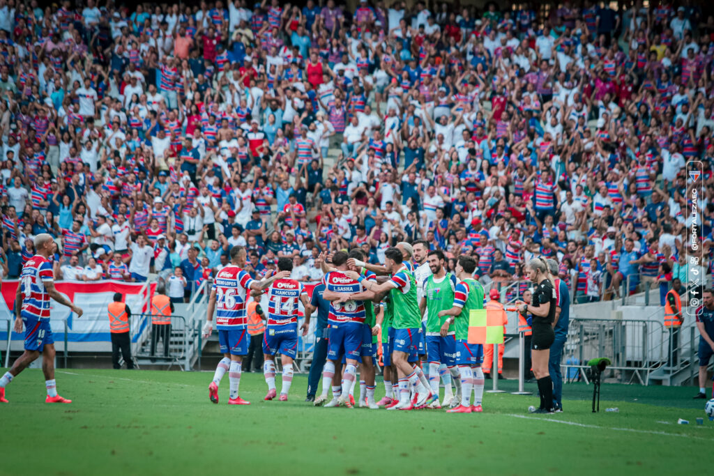 elenco do Fortaleza