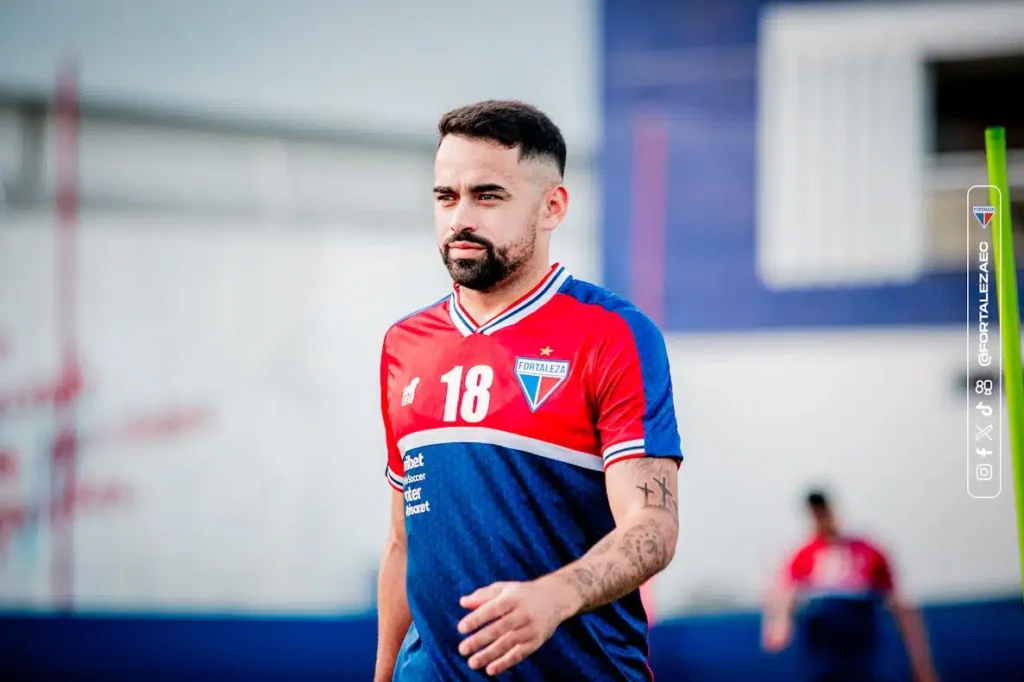 Luquinhas deixa o Fortaleza