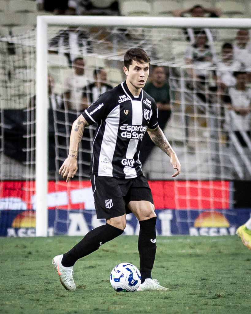 Vinícius Zanocelo, volante do Ceará