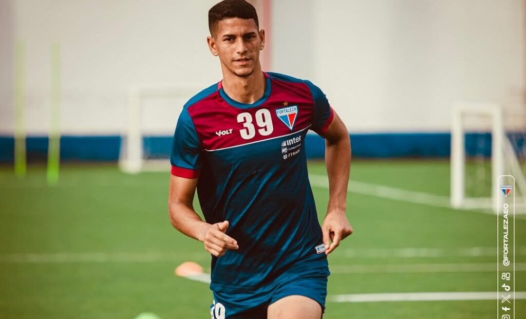 Gustavo Mancha, zagueiro do Fortaleza