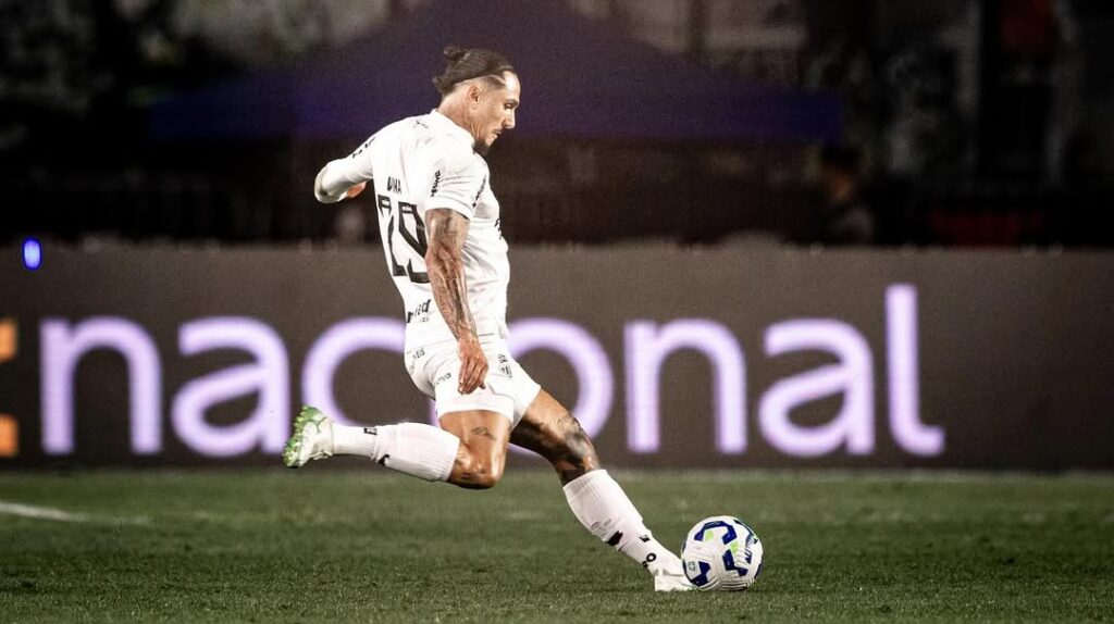 Vina, meia do Ceará