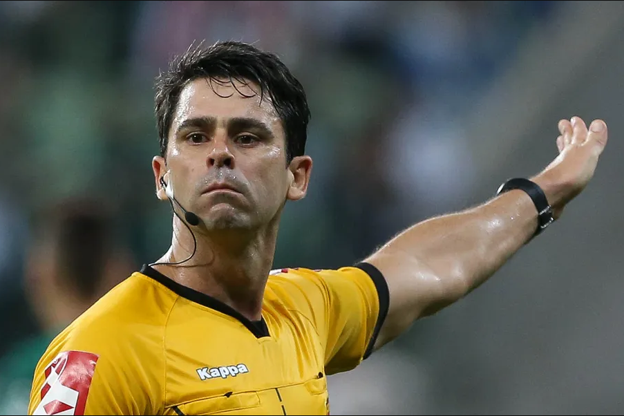 Árbitro Flávio Rodrigues de Souza