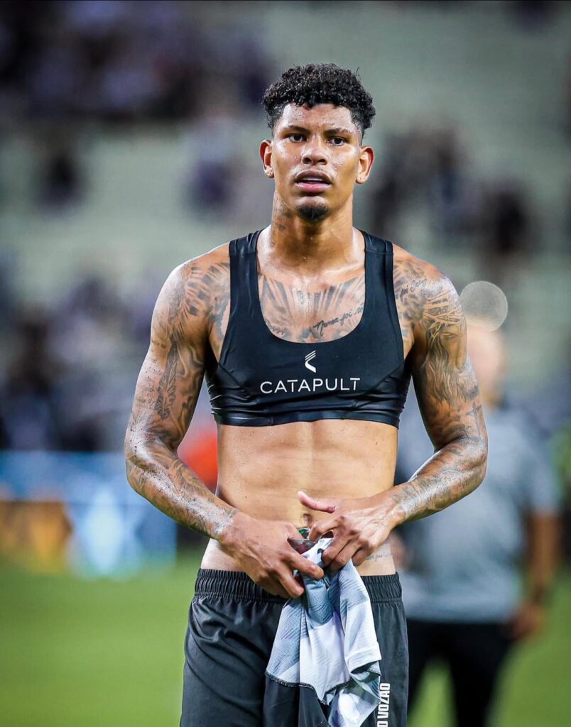 Marcos Victor, zagueiro do Ceará