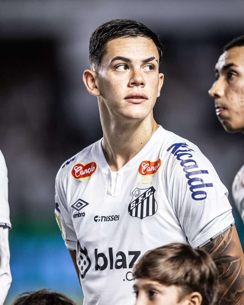 Ceará tem interesse em JP Chermont