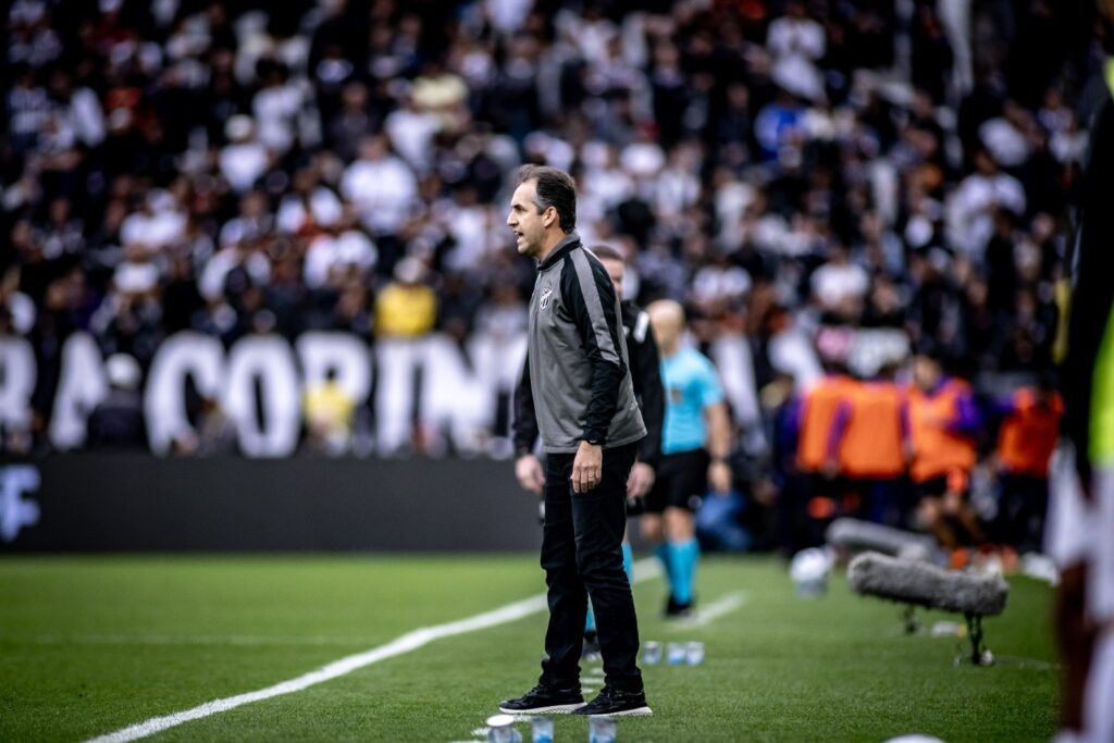 Léo Condé, treinador do Ceará