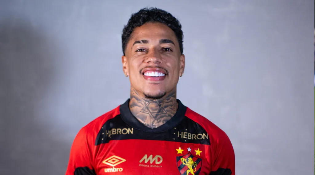 Matheusinho negocia com o Ceará