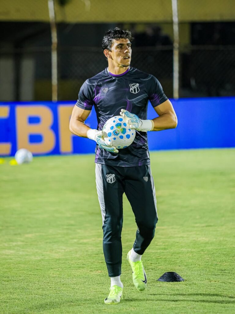 Richard, goleiro do Ceará