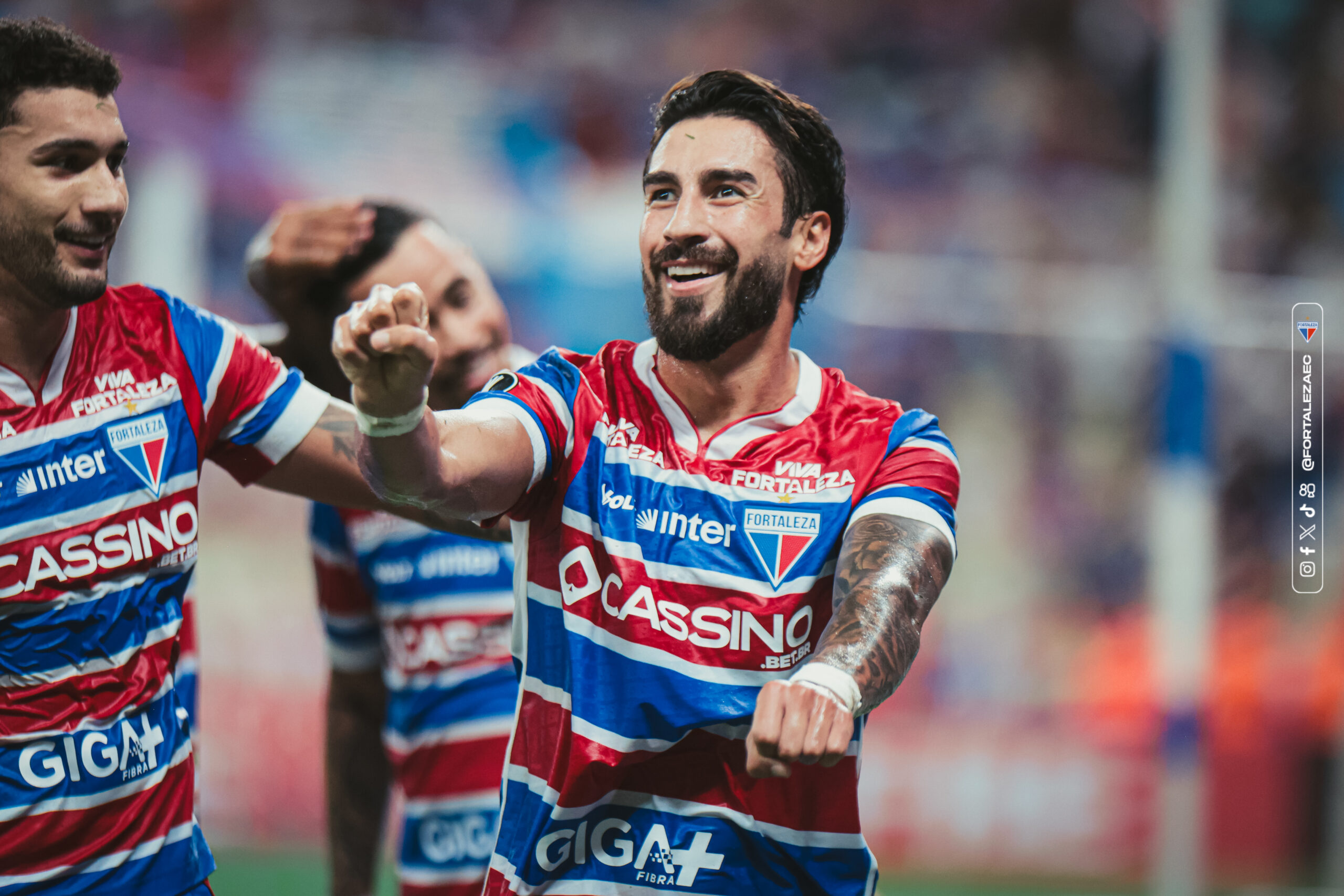 Lucero está na ‘mira’ de clubes da Série A e do exterior: “Centroavante raro”