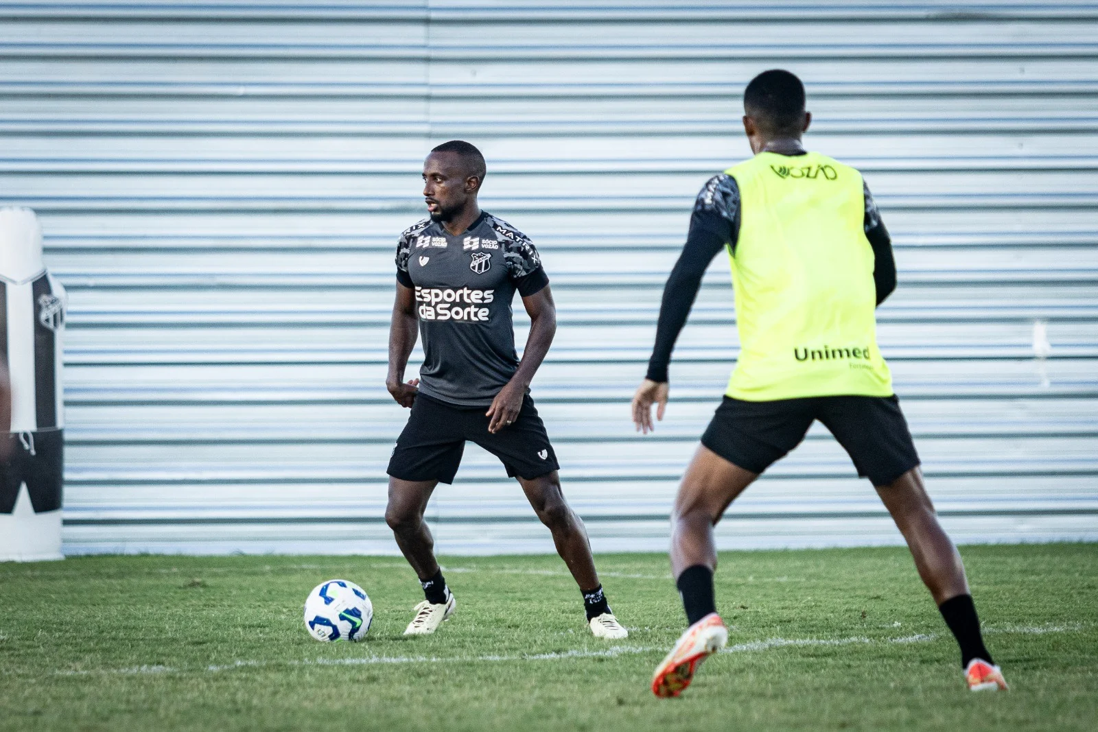 Dieguinho, volante do Ceará / Treino