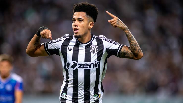 Léo Rafael deixa o Ceará