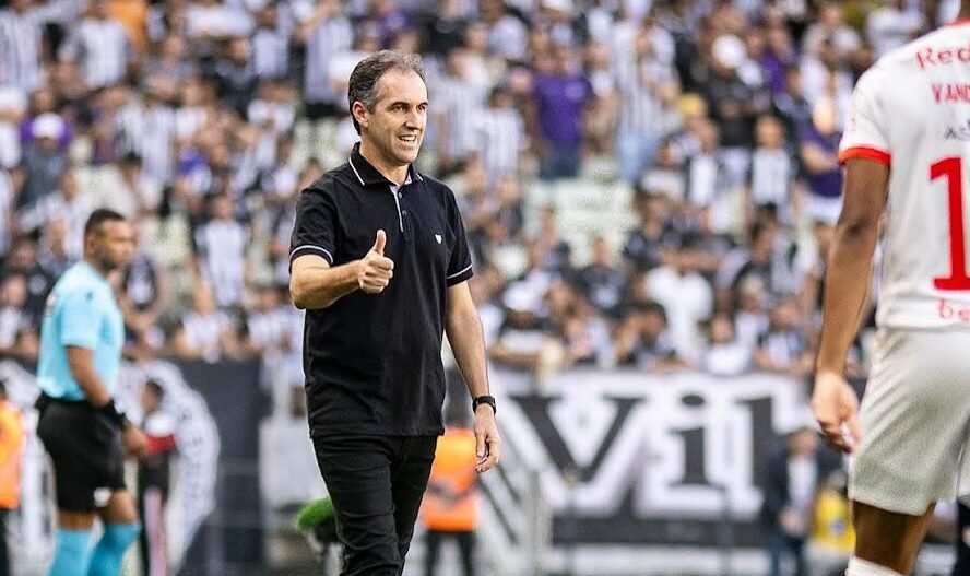 Léo Condé, treinador do Ceará