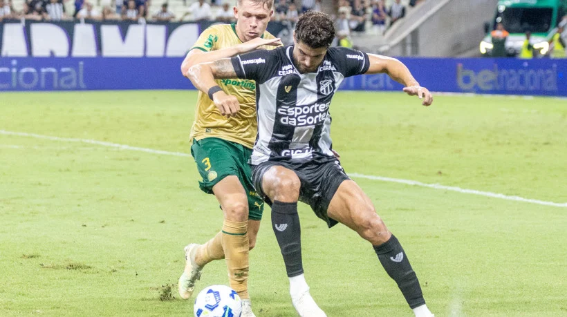 Por permanência do Ceará, Léo Condé vê jogo contra o Palmeiras como “final”