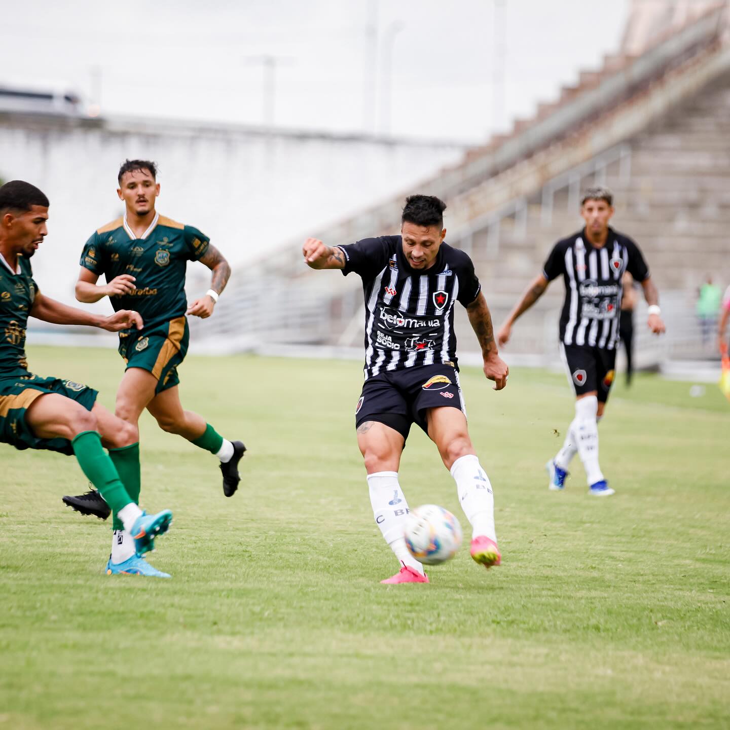 Rafinha, ex-Ceará, é o novo reforço do Ceará