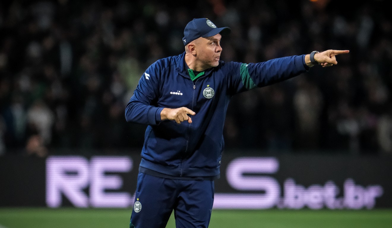 Ceará negocia com Mozart para ser seu novo técnico; Detalhes