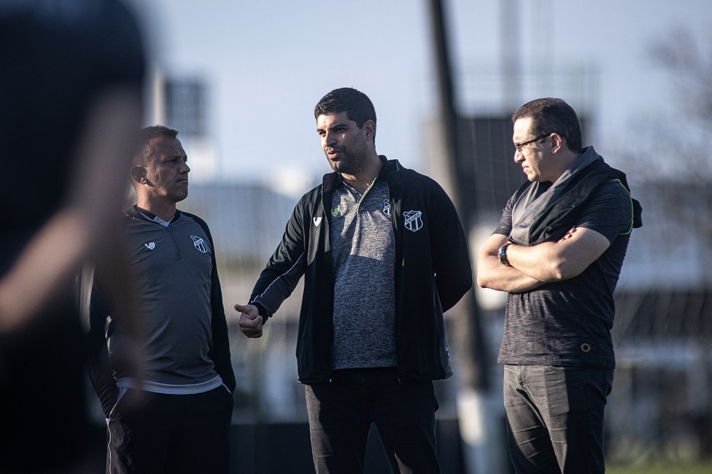 Ceará confirma permanência de trio do departamento de futebol