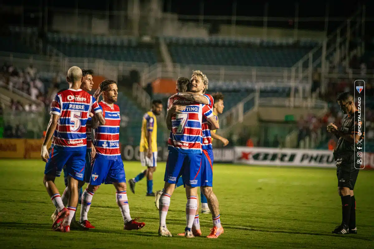 elenco do Fortaleza