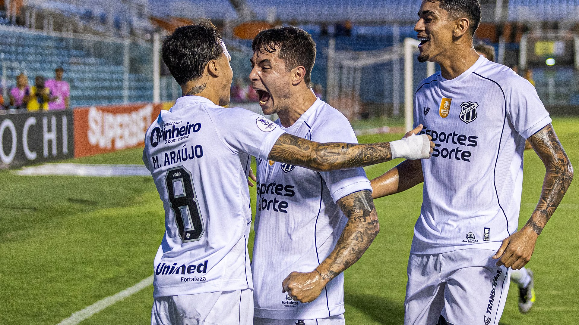 Ceará goleia Horizonte e se classifica para semifinal do Campeonato Cearense