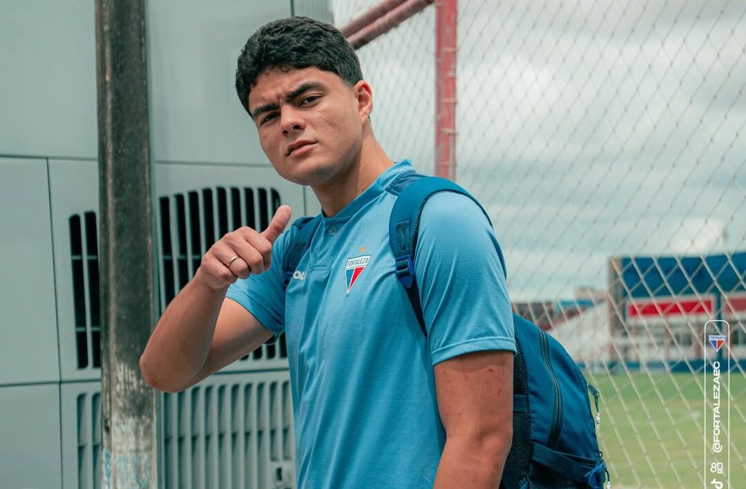 Fortaleza embarca para encarar o Operário-PR, pela Série B; Veja relacionados