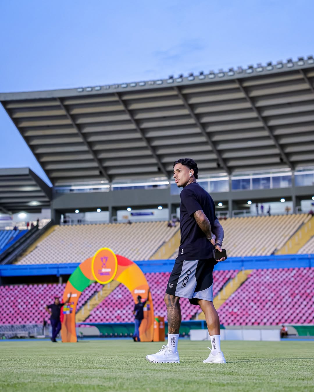Sem Matheusinho, Ceará embarca para enfrentar o Londrina-PR; Veja lista